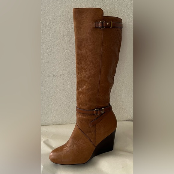 New in box Coach Adair Saddle Pebble Grain Leather Knee High Wedge Boot - Picture 4 of 13